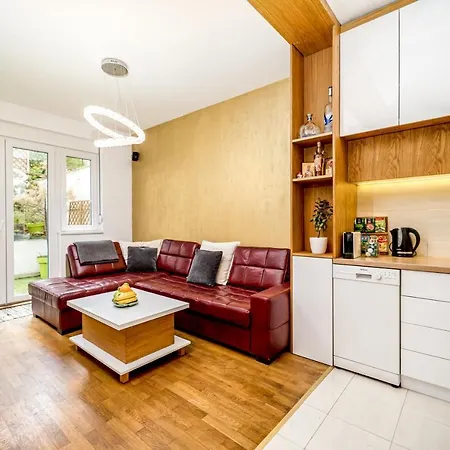 דירה Urban Garden בלגרד